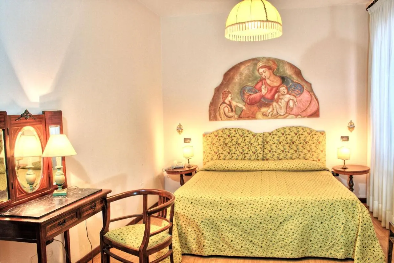 Hotel Torcolo 